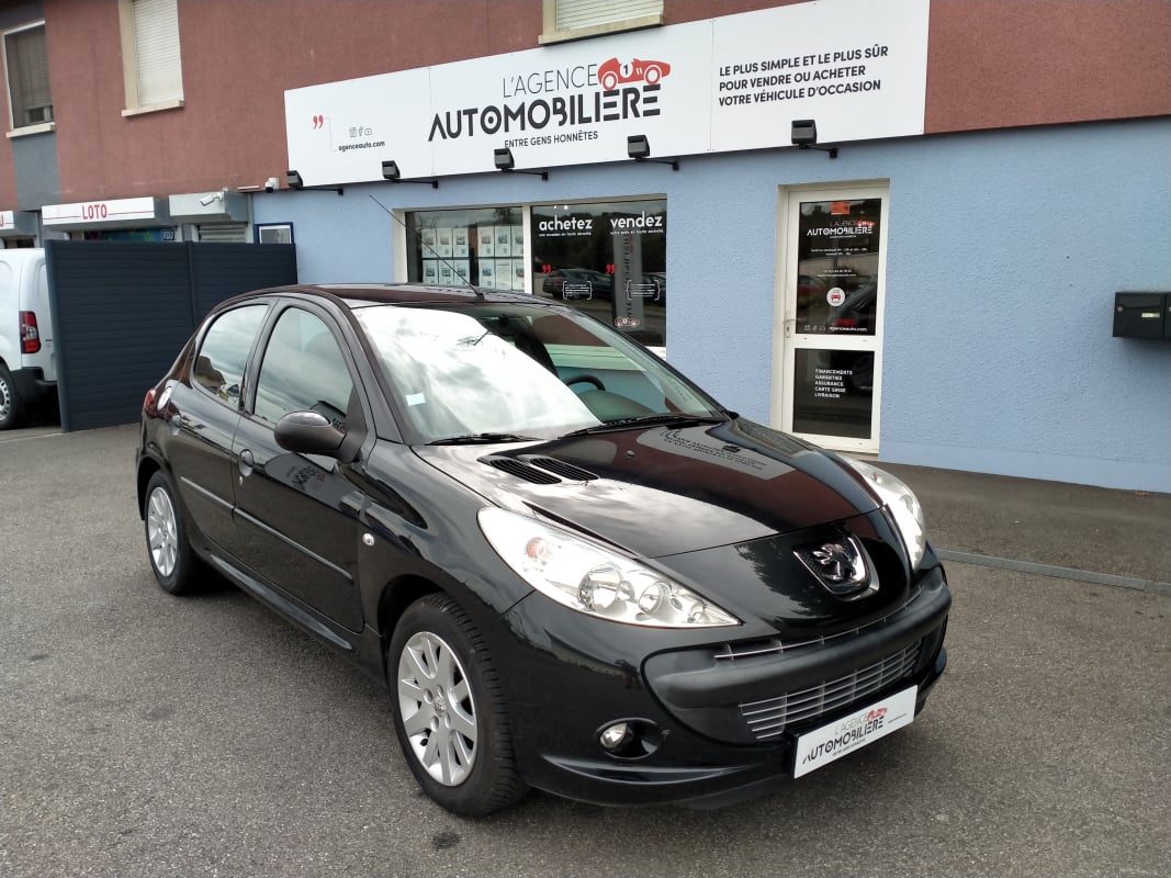 Peugeot 206+ 1.4 75 ACTIVE 5P — 1