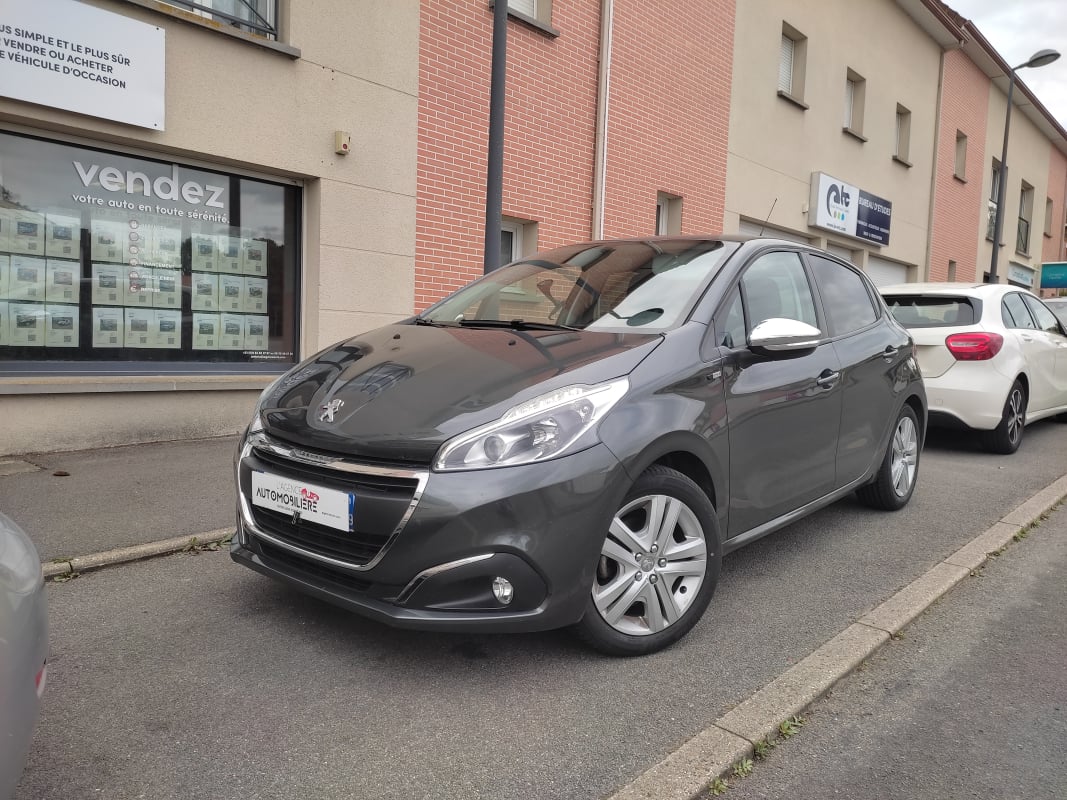 Peugeot 208 1.2 STYLE 82 puretech — 1