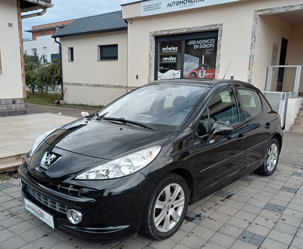 Peugeot 207 1.6 VTi 120 CV Finition Sport Boite Auto