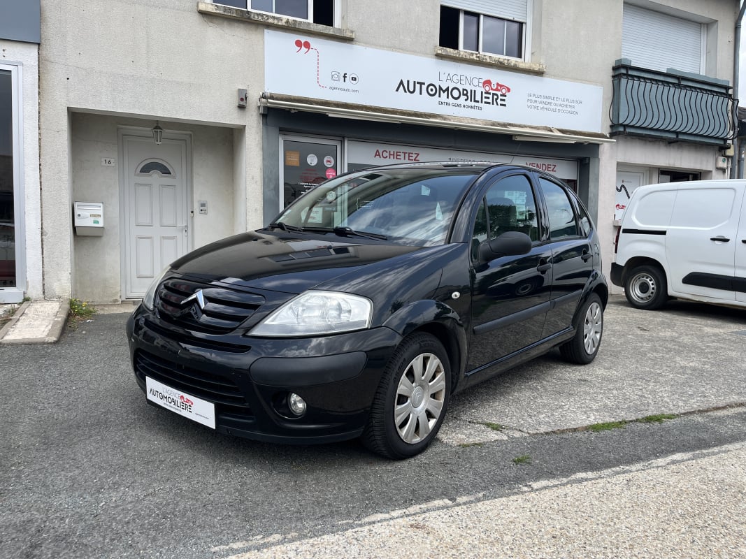 Citroen C3 Phase 2 1.6 HDi 90cv - Pack clim - Faible kilométrage -Distribution neuve — 1