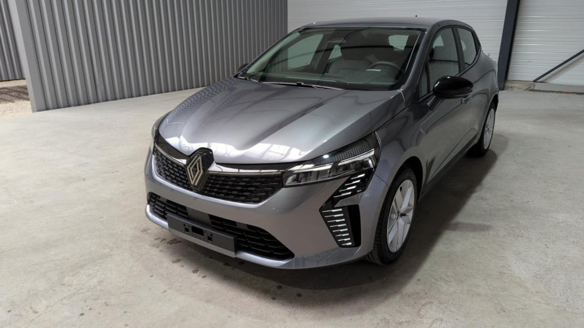 Renault Clio 1.0 TCE 90CH Evolution + Pack hivers — 1