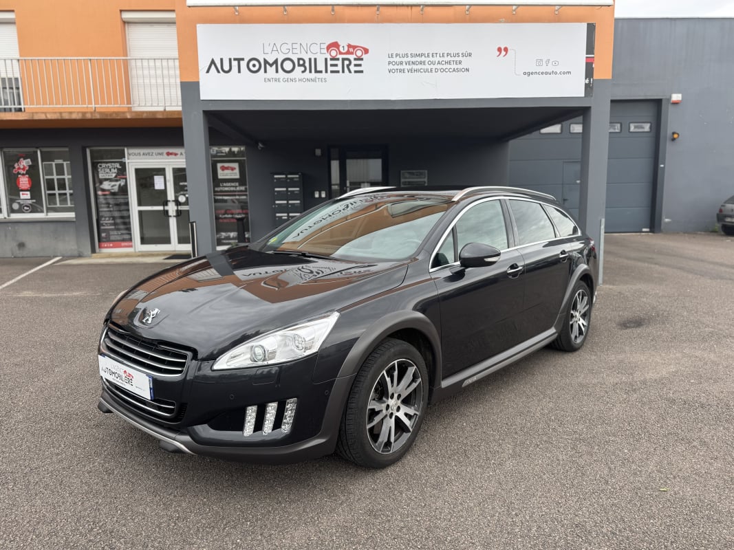 Peugeot 508 RXH 2.0 HDi 200CV Hybrid4 AWC ToitPanoramique/SiègesChauffants/Radar de recul — 1