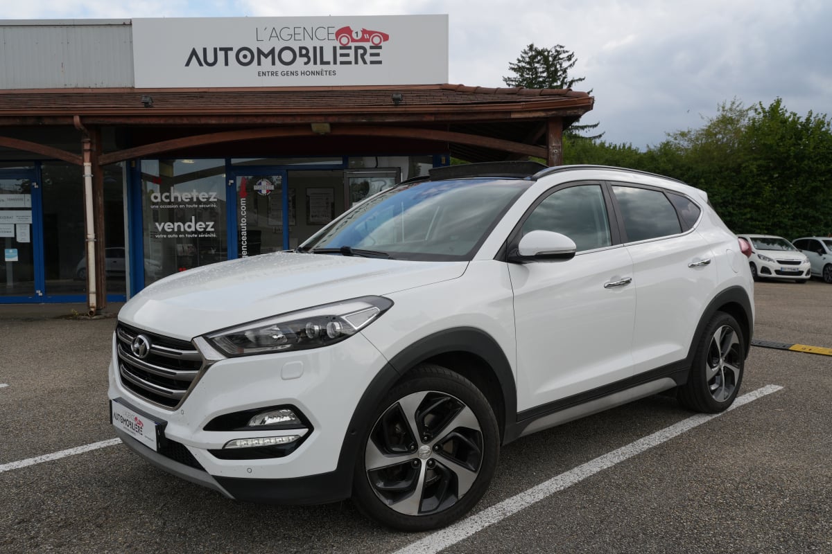 Hyundai Tucson III 1.7 CRDI 141 EXECUTIVE DCT-7 — 1