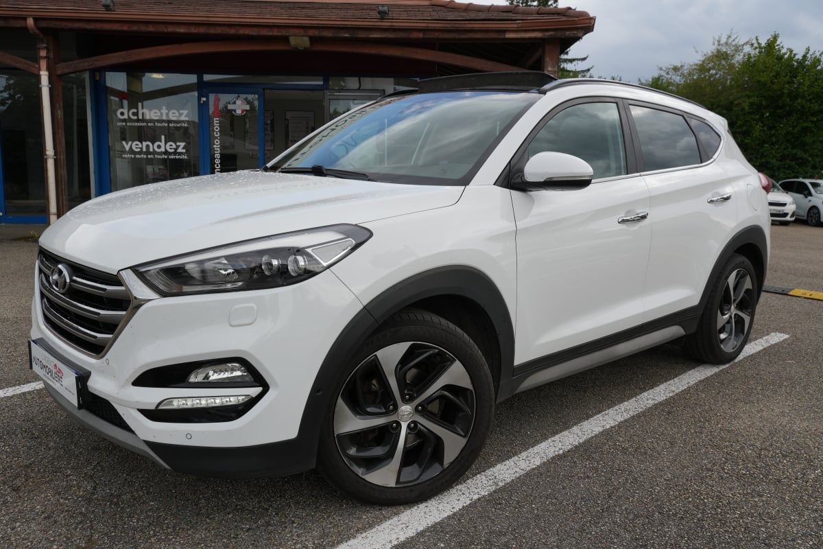 Hyundai Tucson III 1.7 CRDI 141 EXECUTIVE DCT-7 — 2