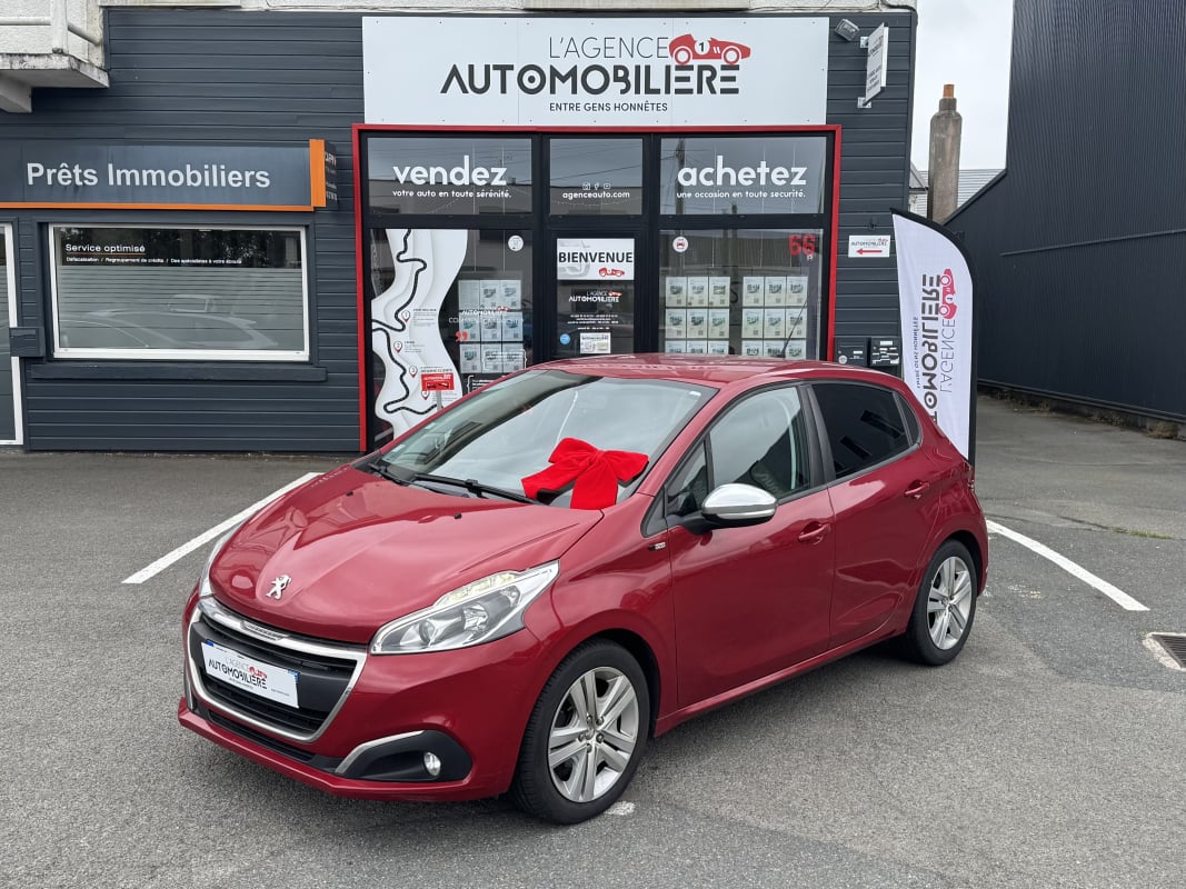 Peugeot 208 1.2 Essence 82 ch BVM5 Style — 1