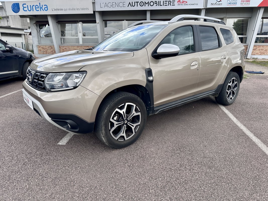 Dacia Duster dci 110 cv EDC 4X2 PRESTIGE/Attelage/Faible kilométrage — 1