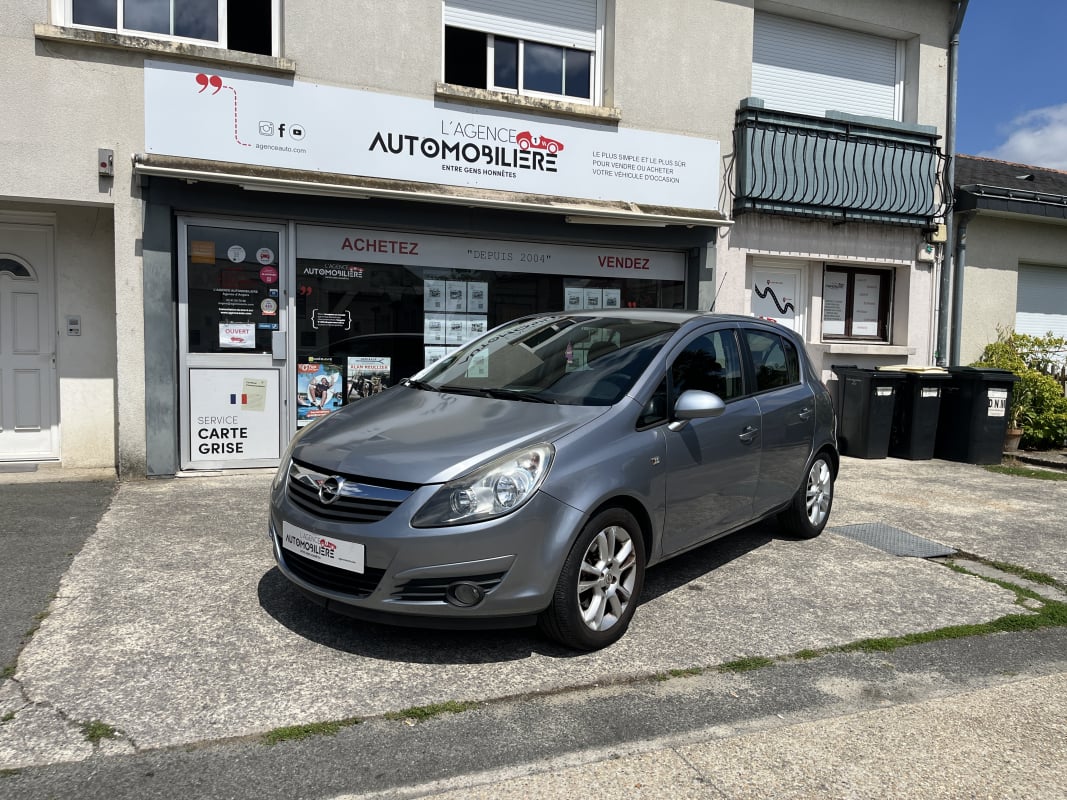 Opel Corsa 1.3 CDTI 90cv Enjoy — 1