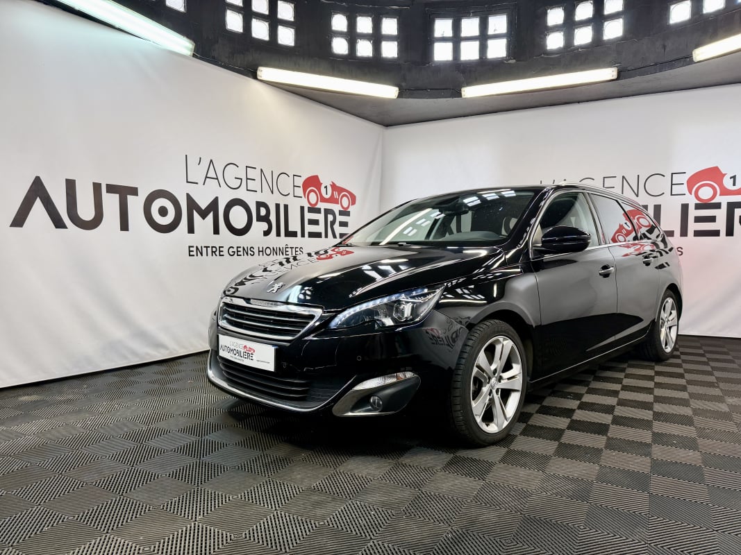 Peugeot 308 SW II SW 2.0 BLUEHDI 150 FELINE EAT6 (Distribution faite) — 1