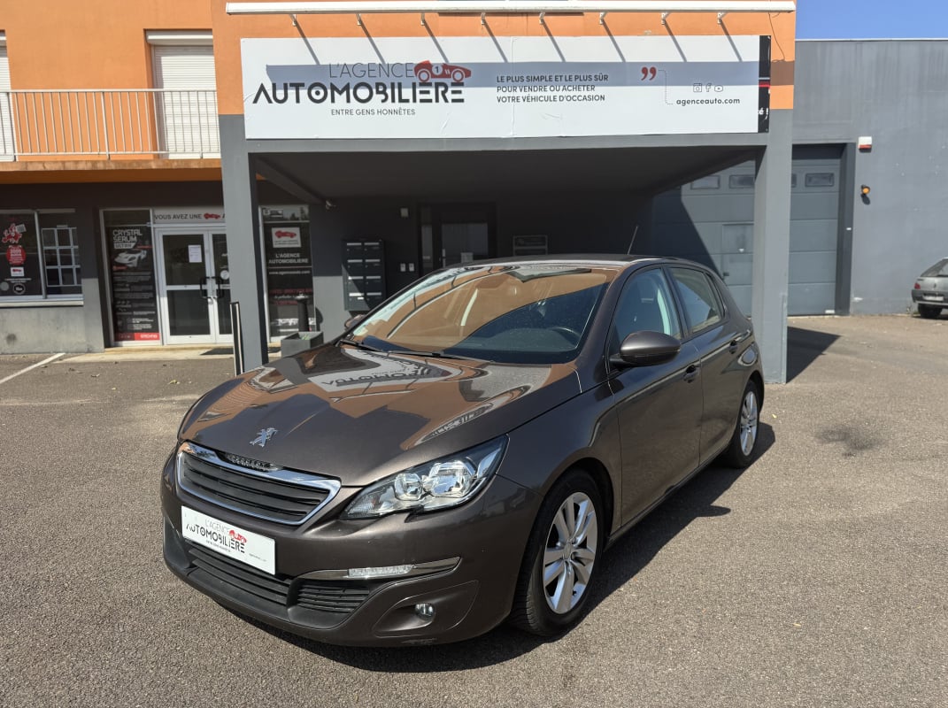 Peugeot 308 II (T9) 1.6 HDi 92 cv Radar de recul/Bluetooth/Courroie changée — 1