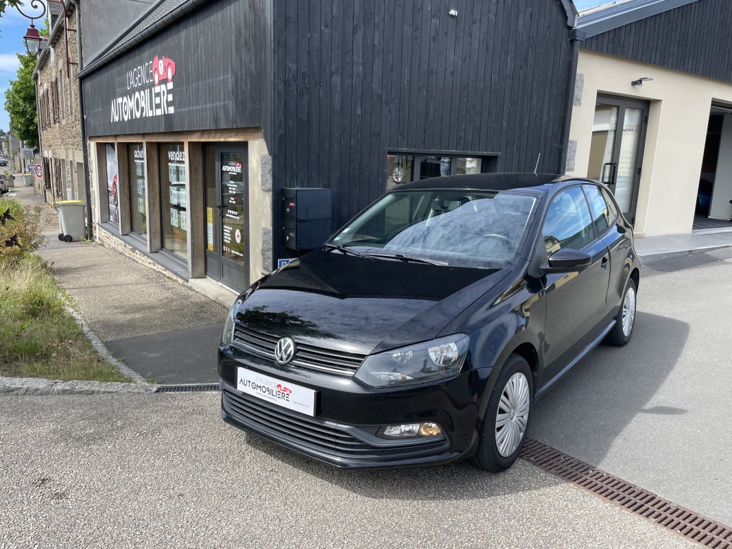 Volkswagen Polo 1.0 60 CH SERIE LIMITEE EDITION — 1