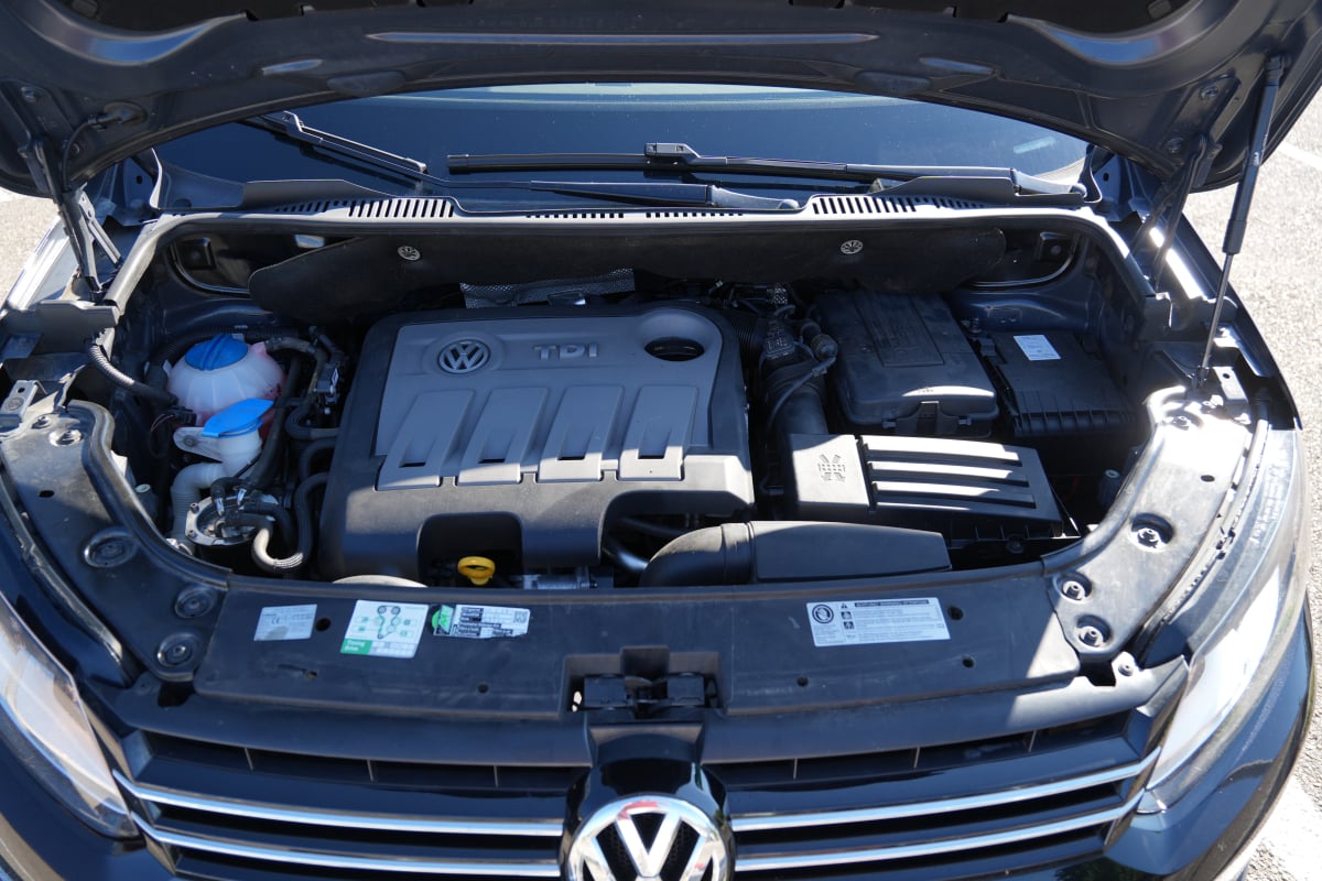 Volkswagen Touran II 1.6 TDI 105 FAP BLUEMOTION TECHNOLOGY CUP 7PL — 40