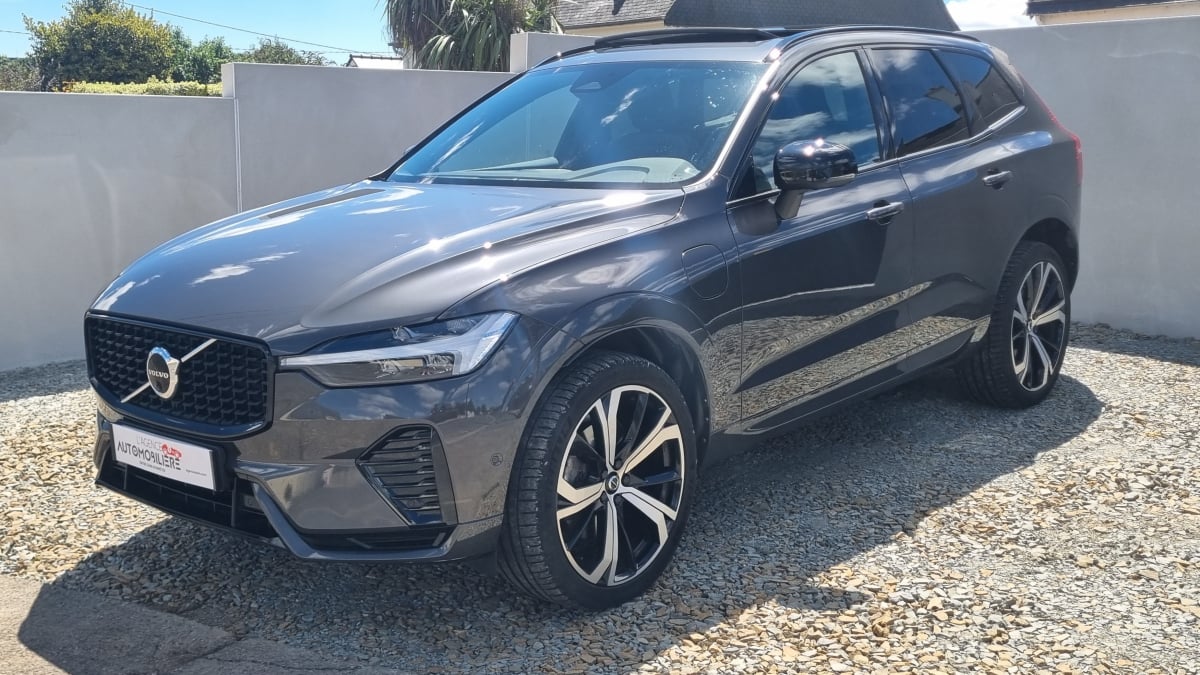Volvo XC60 T6 R-DESIGN HYBRID 253+145cv AWD GEARTRONIC 8 — 1
