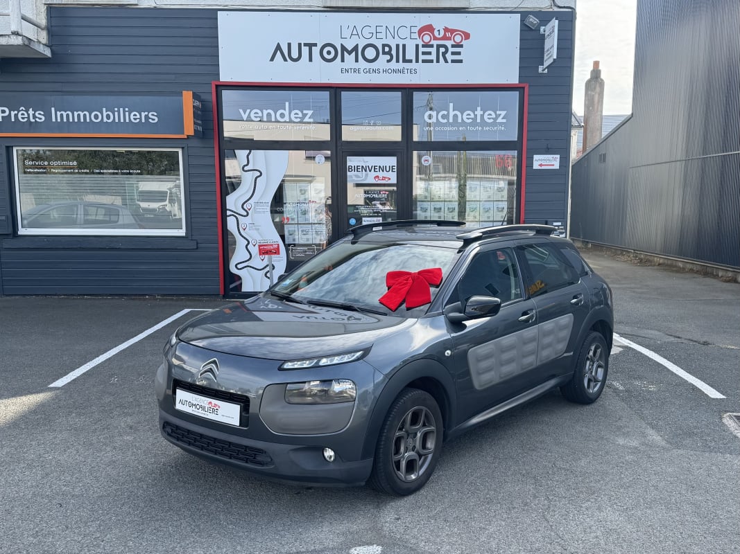Citroen C4 Cactus 1.2 Essence 82 ch BVM5 Feel (Regul) — 1