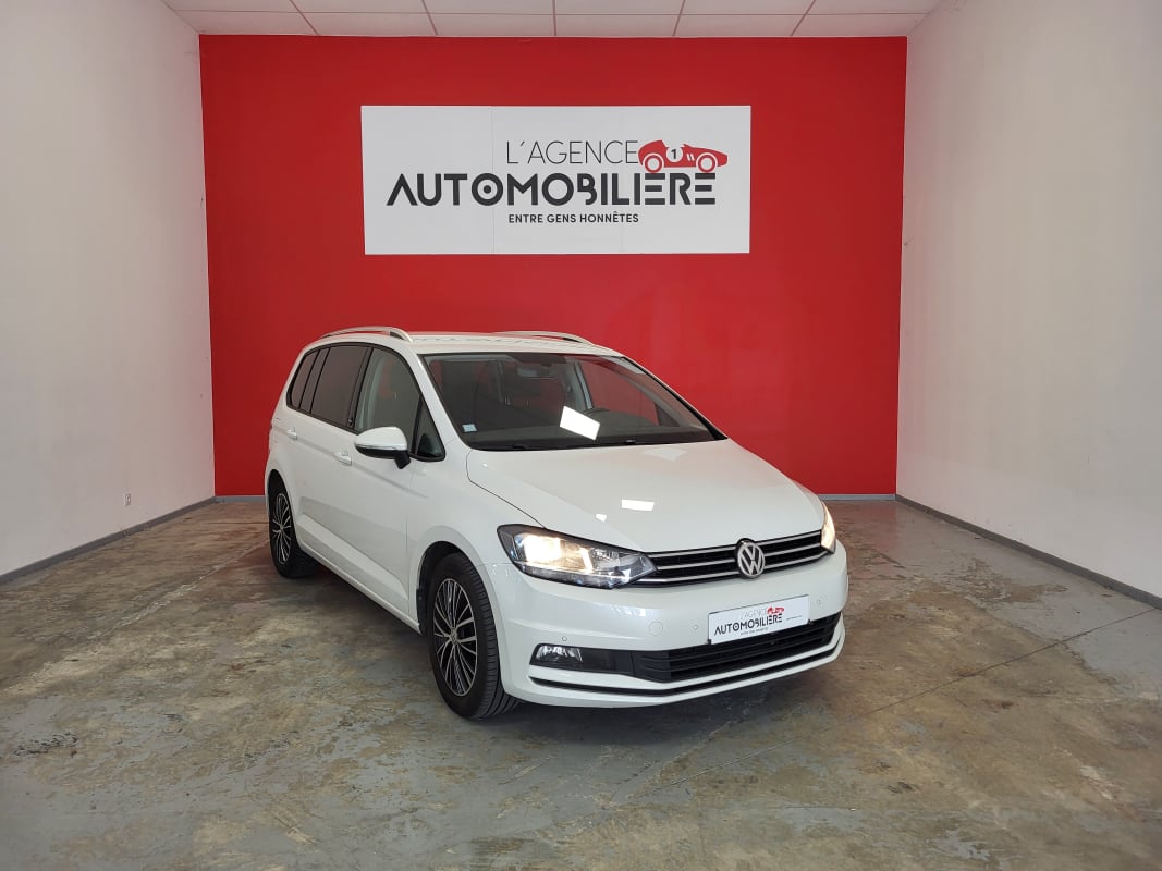 Volkswagen Touran TOURAN 1.4 TSI 150 BLUEMOTION SOUND 5PL + CARPLAY — 1