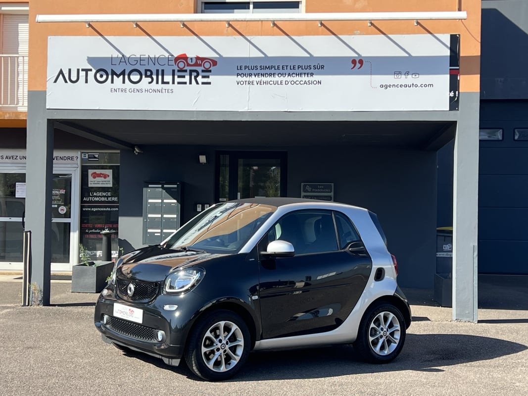 Smart For Two III 0.9 90 PASSION 1ère main Entretien Constructeur Radar AR — 1
