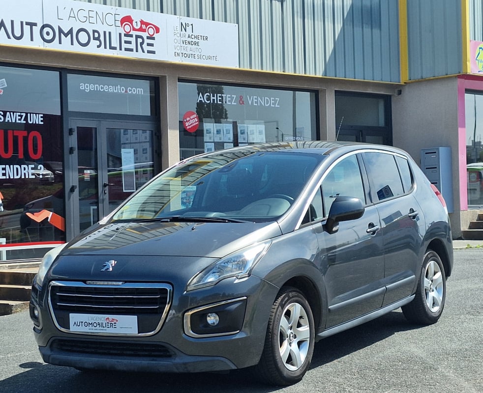 Peugeot 3008 1.6 HDI 114 CH BUSINESS PACK — 1