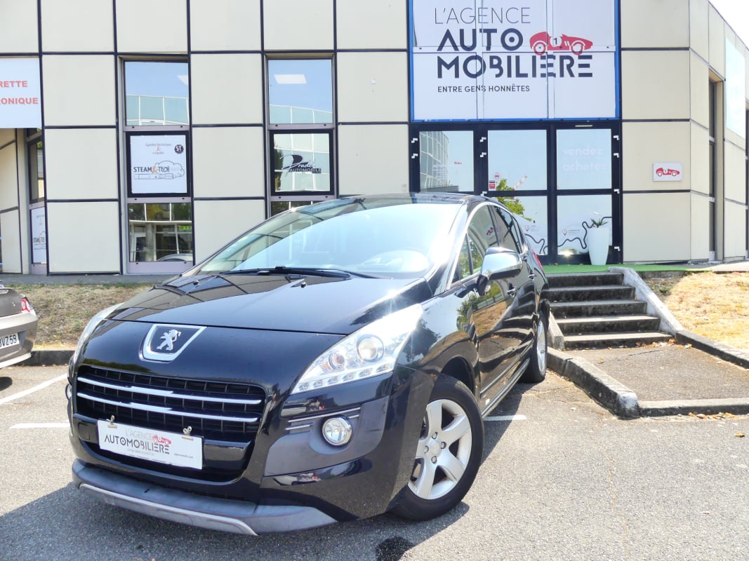 Peugeot 3008 HYbrid4 3008 HYbrid4 2.0 e-HDi FAP ETG6 + Electric 37ch Style — 1