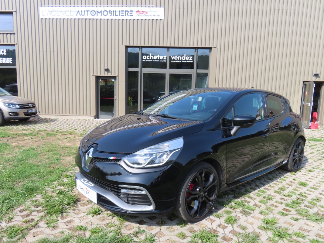 Renault Clio 4 RS CUP 200Cv — 1