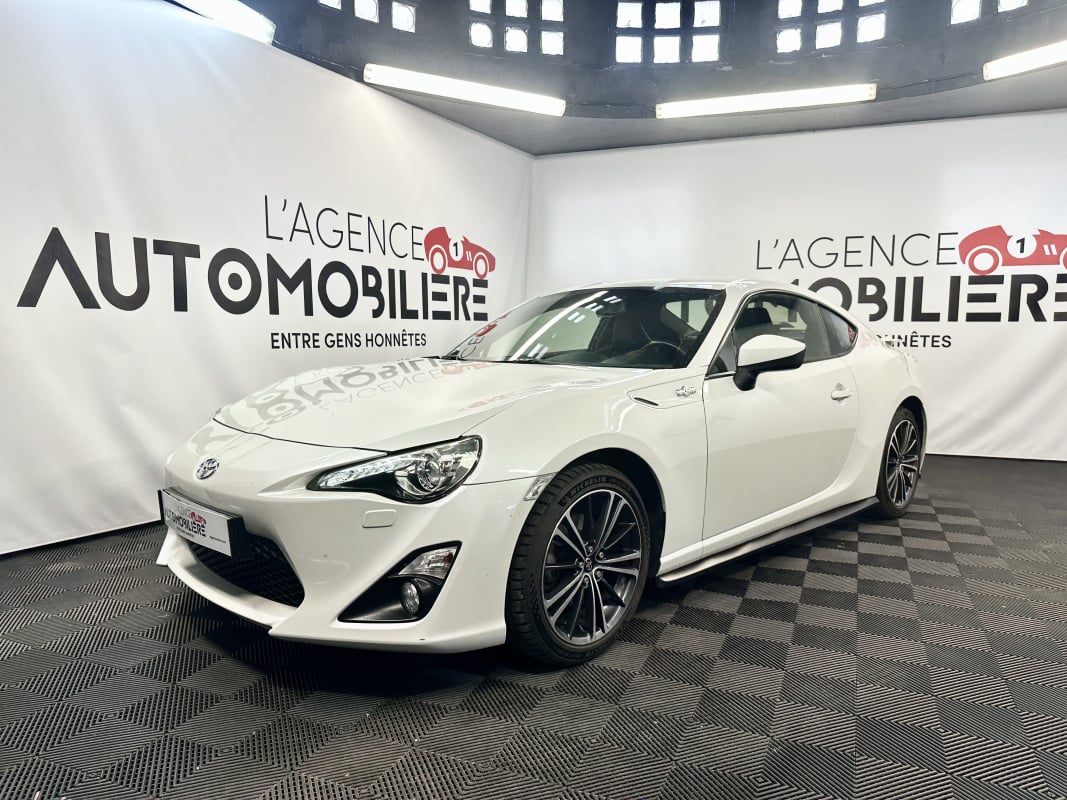 Toyota GT86 COUPE 2.0 D-4S 200 — 1