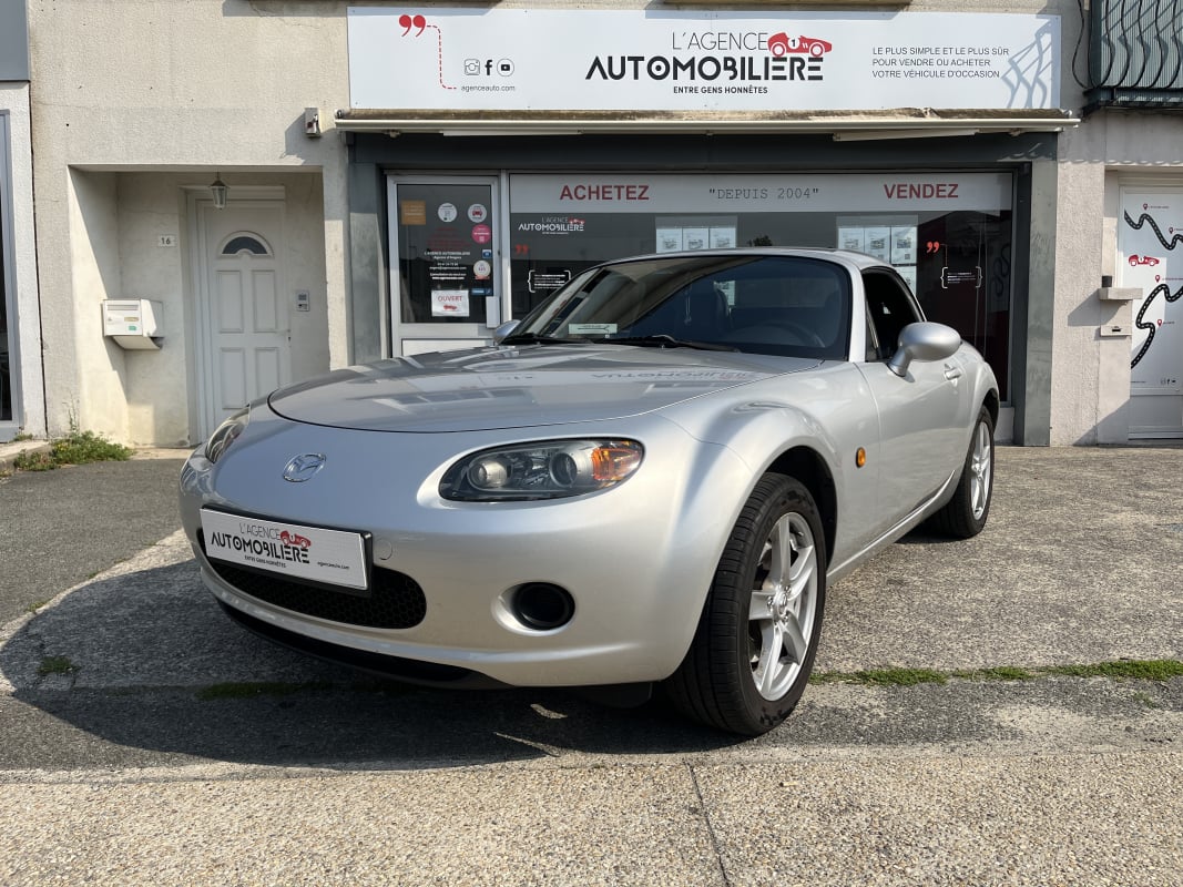 Mazda MX-5 III Roadster 1.8 i 126cv - Cabriolet — 1
