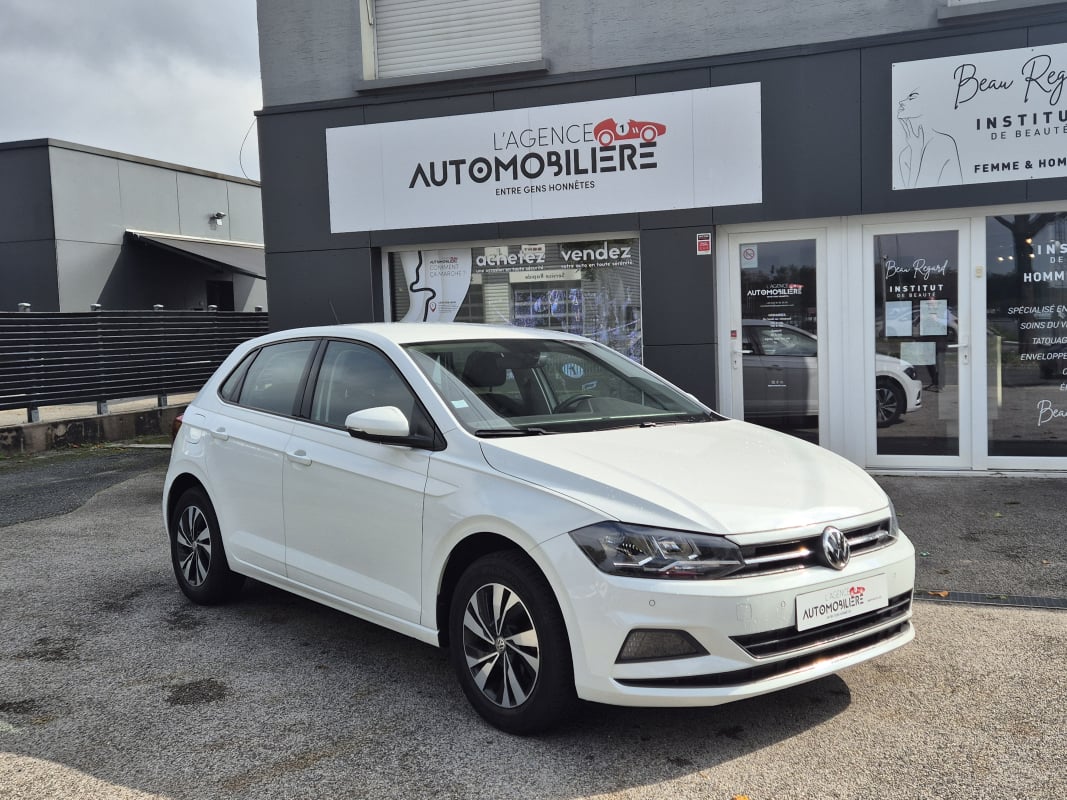 Volkswagen Polo VI 1.0 TSI 95 Confortline - 35000 Kms - — 1