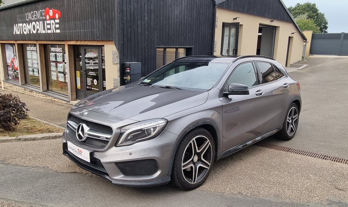 Mercedes-Benz Classe GLA GLA 200 CDI 4-MATIC Fascination BVA7 — 1