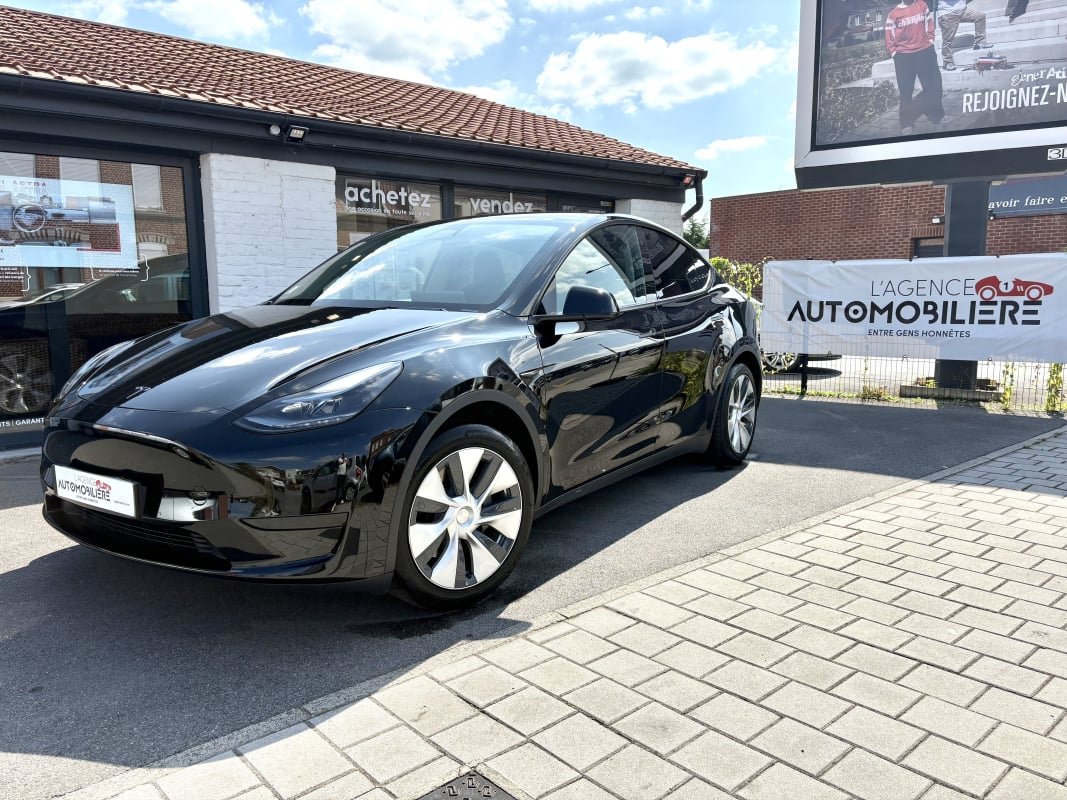 Tesla Model Y 300 RWD 60 KWH 2023 ATTELAGE — 1