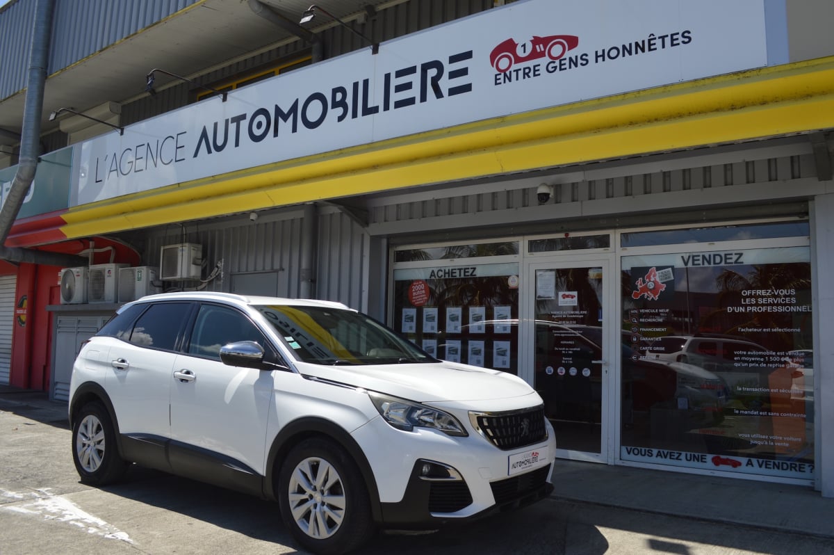 Peugeot 3008 1.5 BLUEHDI 130 ACTIVE BUSINESS — 1