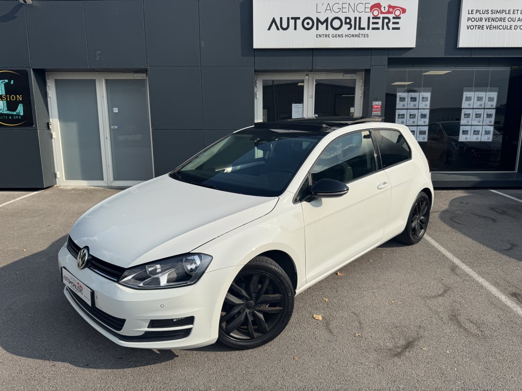 Volkswagen Golf Golf 7 1.2 TSI 105ch Cup panoramique — 1