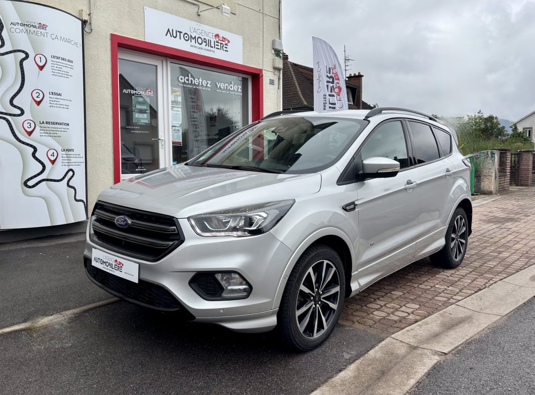 Ford Kuga II 2.0 TDCi 16V 4x4 Powershift 150 ch ST-LINE Attelage Amovible — 1