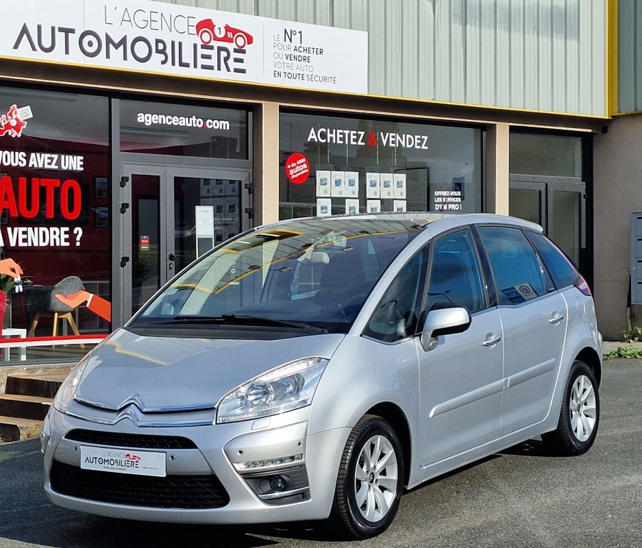 Citroen C4 Picasso 1.6 E-HDI 112 CH EXCLUSIVE — 1