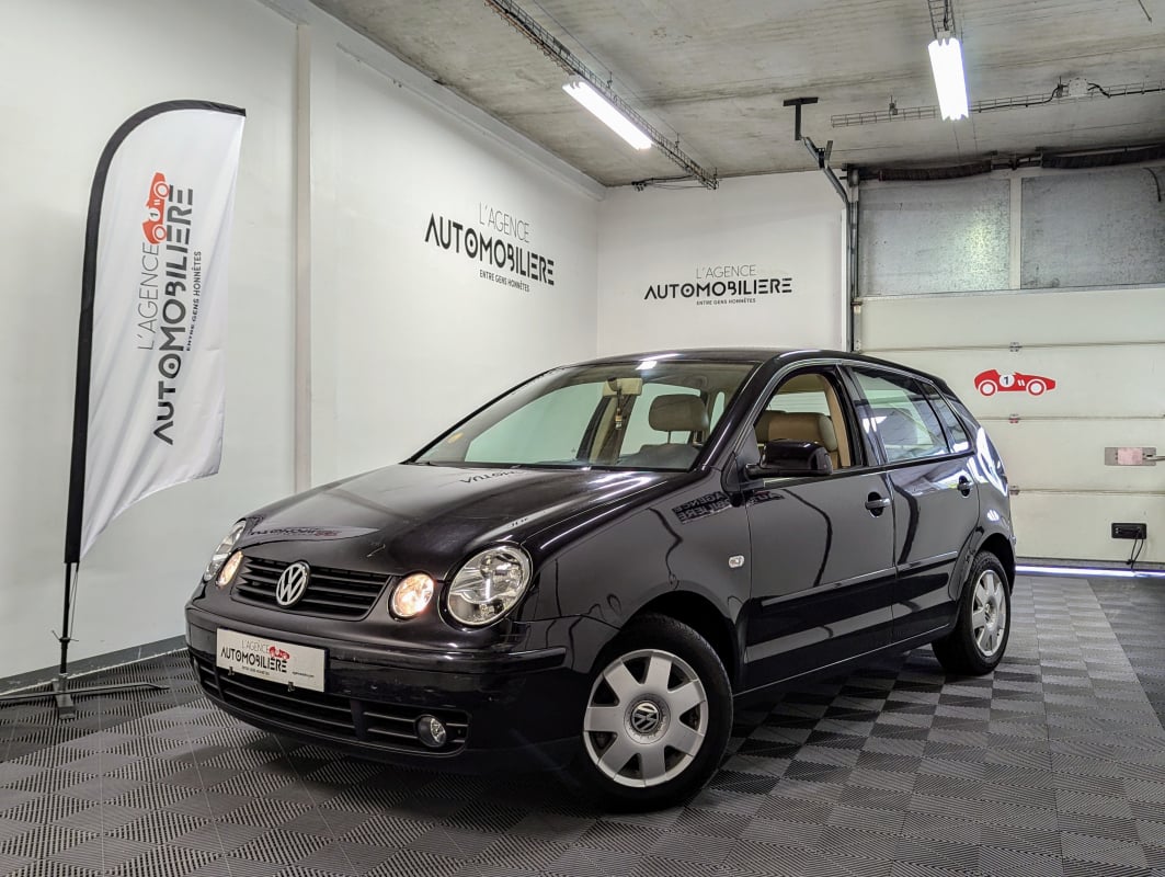 Volkswagen Polo IV 1.4 16S CARAT BVA 5P — 1