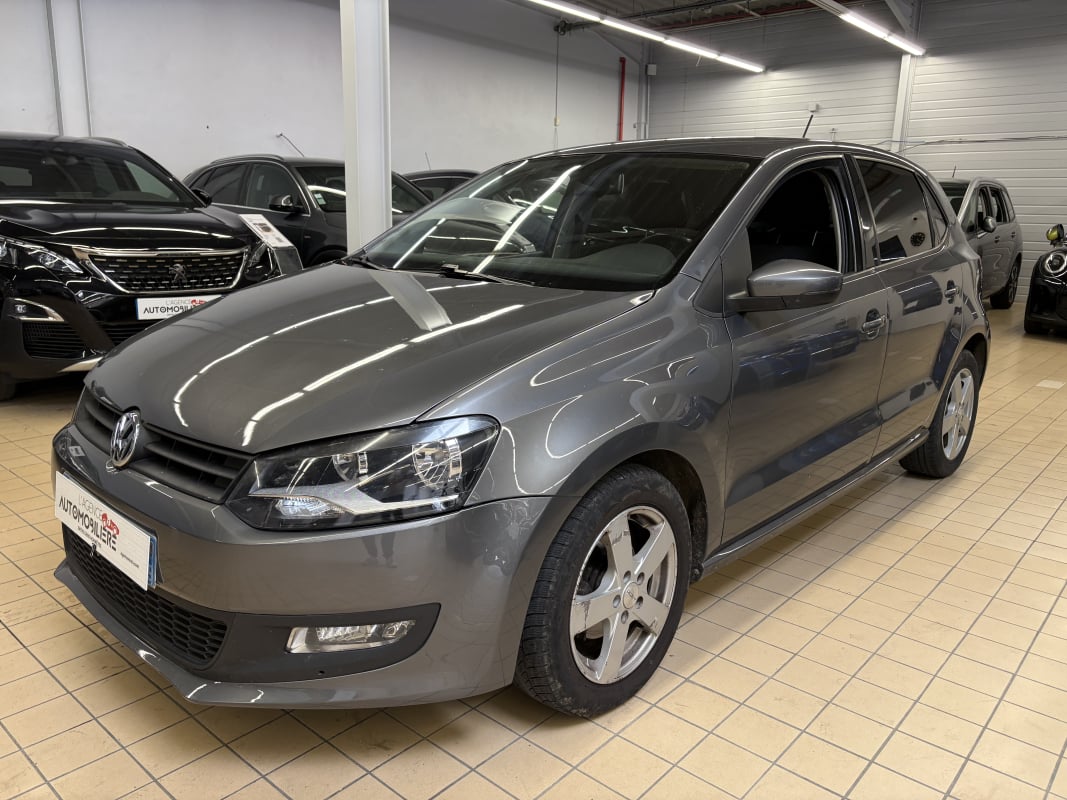 Volkswagen Polo 1.2 TDI 75CH CONFORTLINE — 1