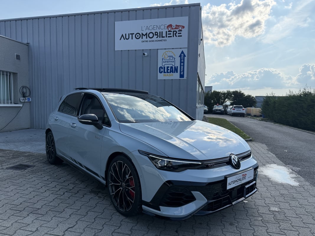Volkswagen Golf VIII GTI 2.0 TSi 16V 300 cv Clubsport PAS DE MALUS — 1