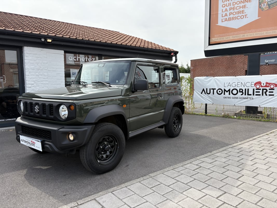 Suzuki Jimny II 1.5 VVT PRIVILEGE 2 PLACES 24158€HT — 1