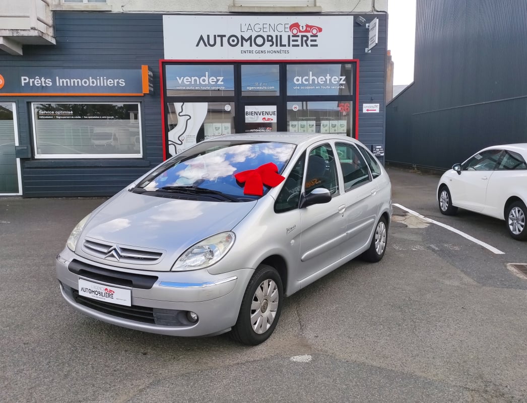 Citroen Xsara Picasso 1.6 HDI 110 ch BVM5 Exclusive (Attelage) — 1