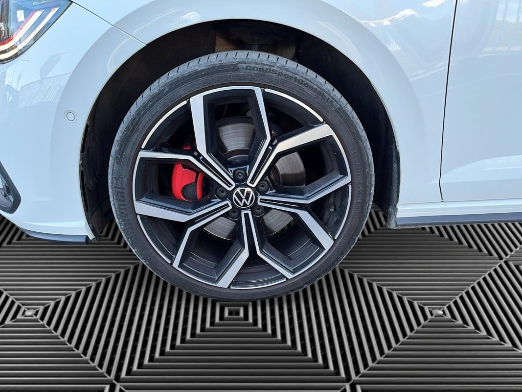 Volkswagen Polo VI (2) 2.0 TSI 207 S&S GTI DSG7 — 29