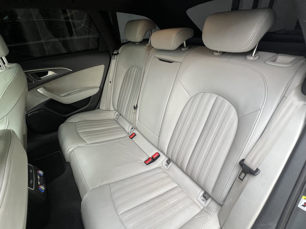 Audi A6 AVANT 3.0 V6 bi-tdi 326ch S-Line Quattro — 38