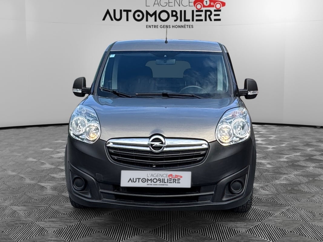 Opel Combo Life 1.4li — 2