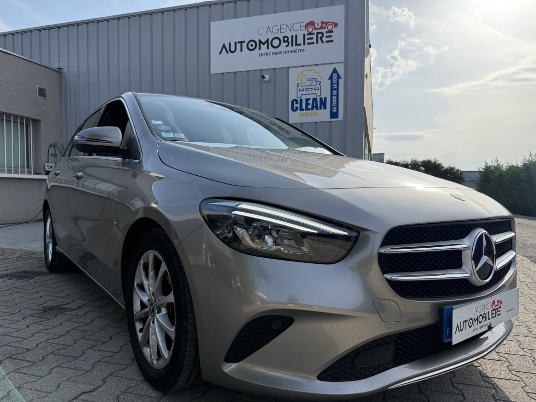 Mercedes-Benz Classe B 180 1.3 i 16V 7G-DCT 136 cv BVA — 1