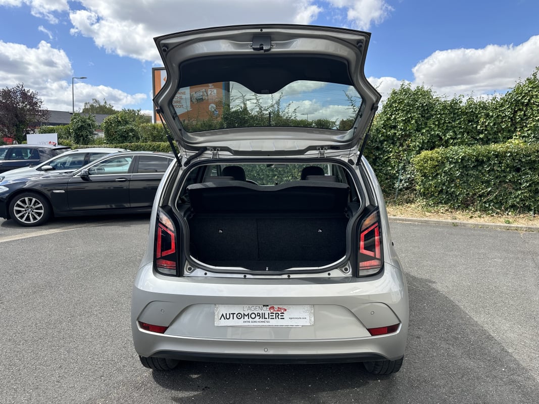 Volkswagen UP 1.0 60ch BEATS Audio 5portes - ORIGINE FRANCE — 40