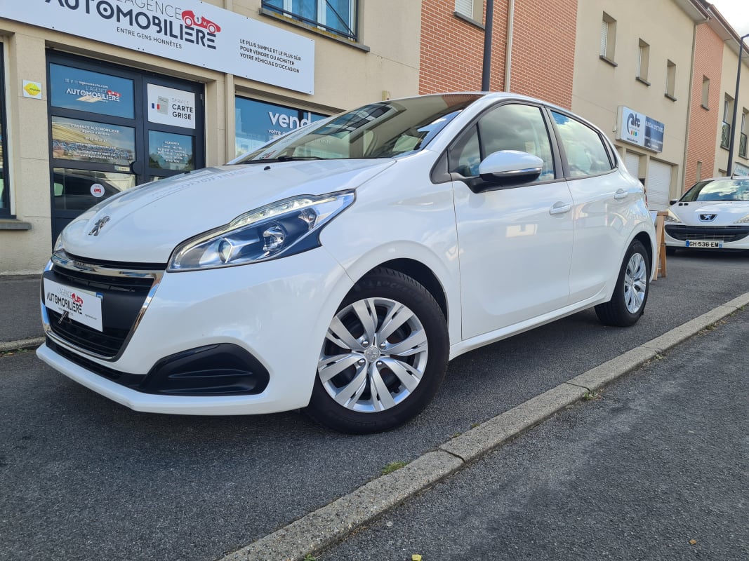 Peugeot 208 (2) 1.5 BLUEHDI 100 ACTIVE 5P — 1