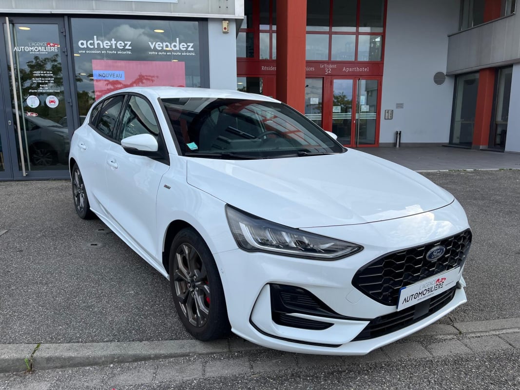 Ford Focus IV 1.0 SCTi Flexifuel 125 cv ST LINE X — 1
