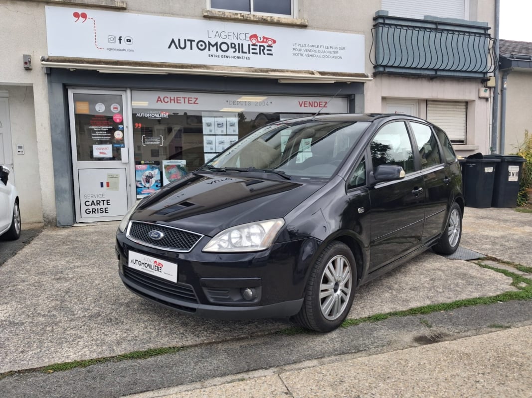 Ford C-Max 1.6 TDCi 110cv GHIA 2ème main — 1