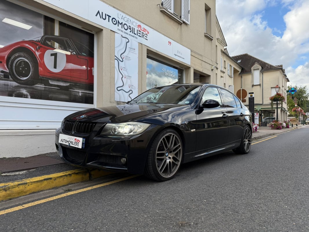 BMW Série 3 SERIE 3 E90 325I PACK M + Import Japon — 1