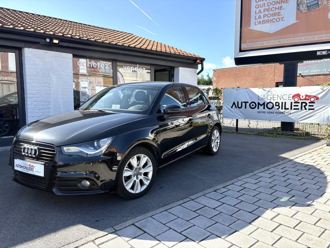 Audi A1 SPORTBACK 1.6 TDI 105 AMBITION — 1
