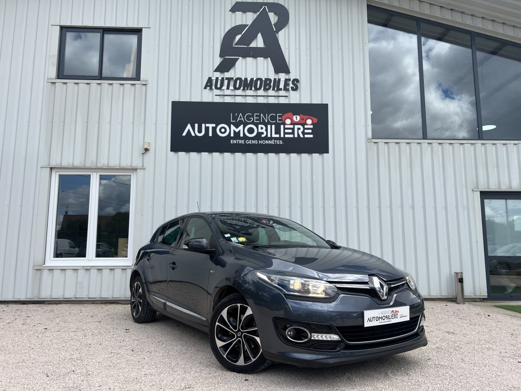 Renault Megane III dCi 130 ch FAP Bose edition — 1