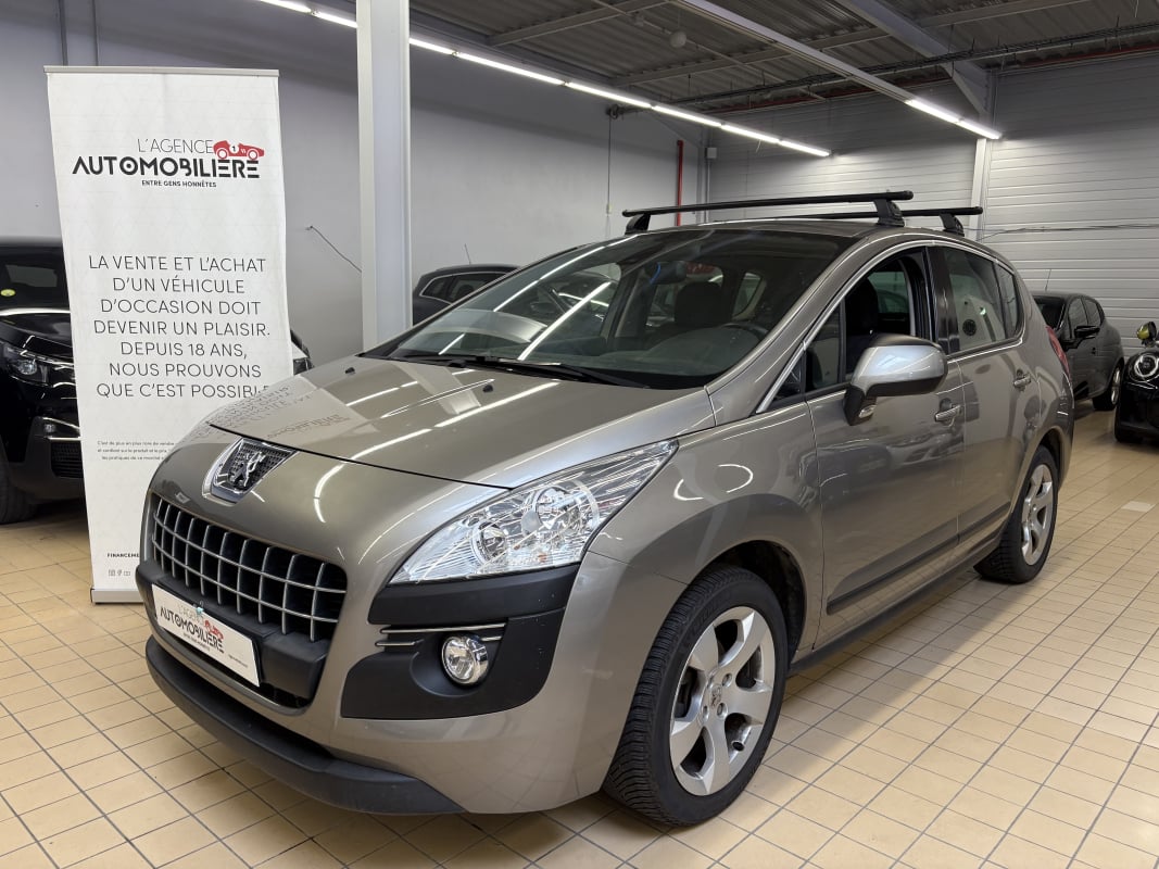 Peugeot 3008 1.6 HDI 110 PREMIUM BMP BVA — 1