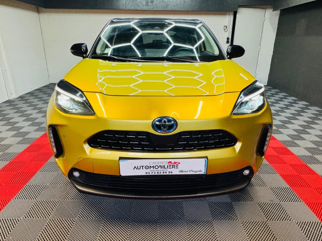 Toyota Yaris 1.5 HSD 12V 116 Hybrid E-CVT 92cv Boîte auto — 2