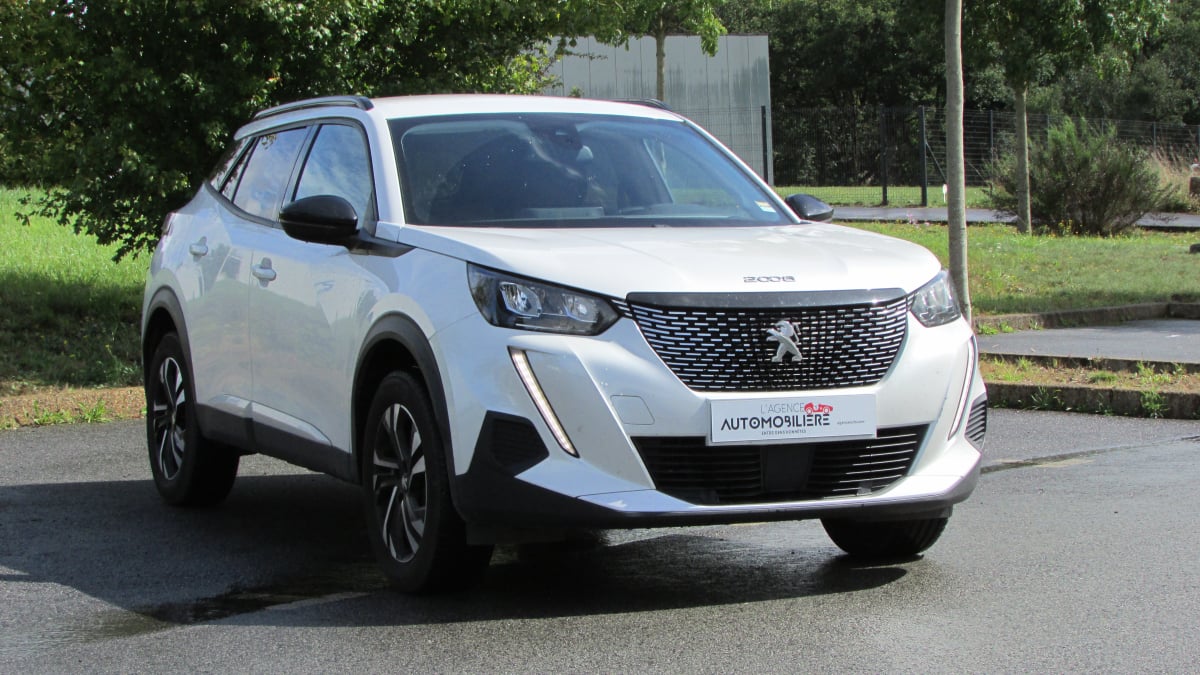 Peugeot 2008 1,5L BLUEHDI 130CH EAT8 ALLURE